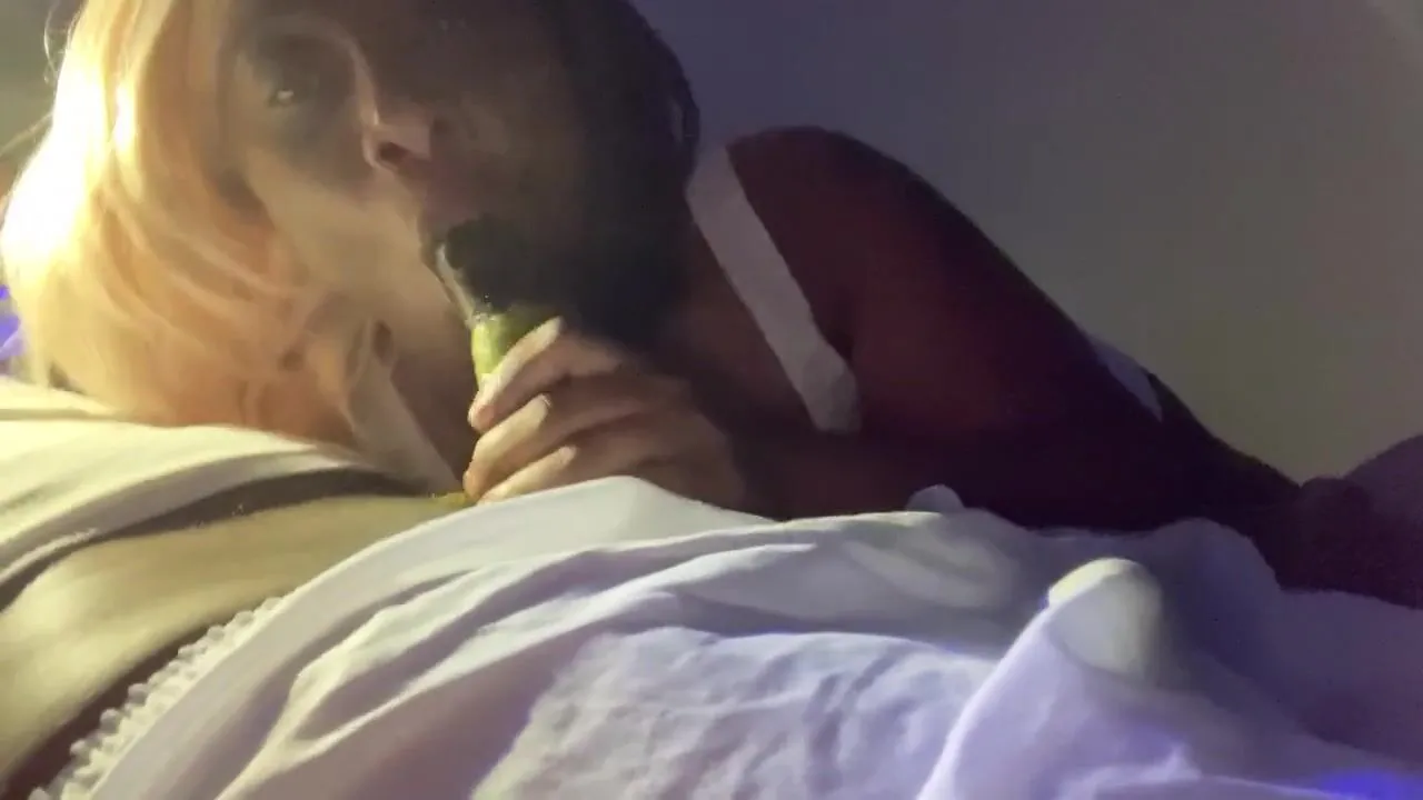 Free Sloppy Top from DSL Thot with FRUIT ROLL UP!!! Porn Video - Ebony 8