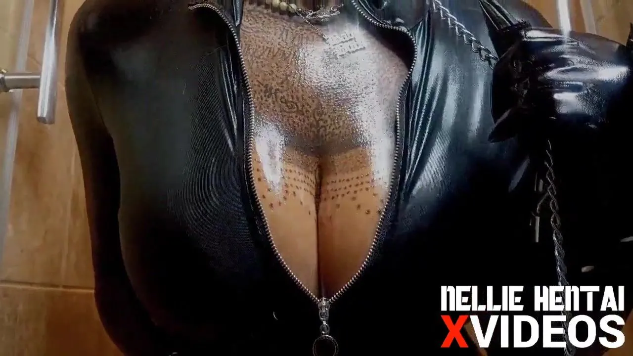 Hentai Cleavage Anime - Free NELLIE ANIME - SHINY SEX DOLL WITH GIANT CLEAVAGE Porn Video - Ebony 8