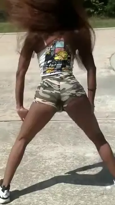 406px x 720px - Free Black Teen Twerking Sexy Ass in Booty Shorts Pt. 2 Porn Video - Ebony 8