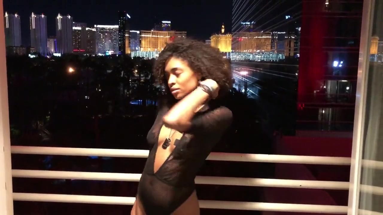 Woman Masturbation Porn - Free Vegas Balcony Masturbation Porn Video - Ebony 8