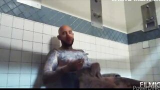 Prison spunk flow at its finest.. longstroking white dick hiding in the prison shower