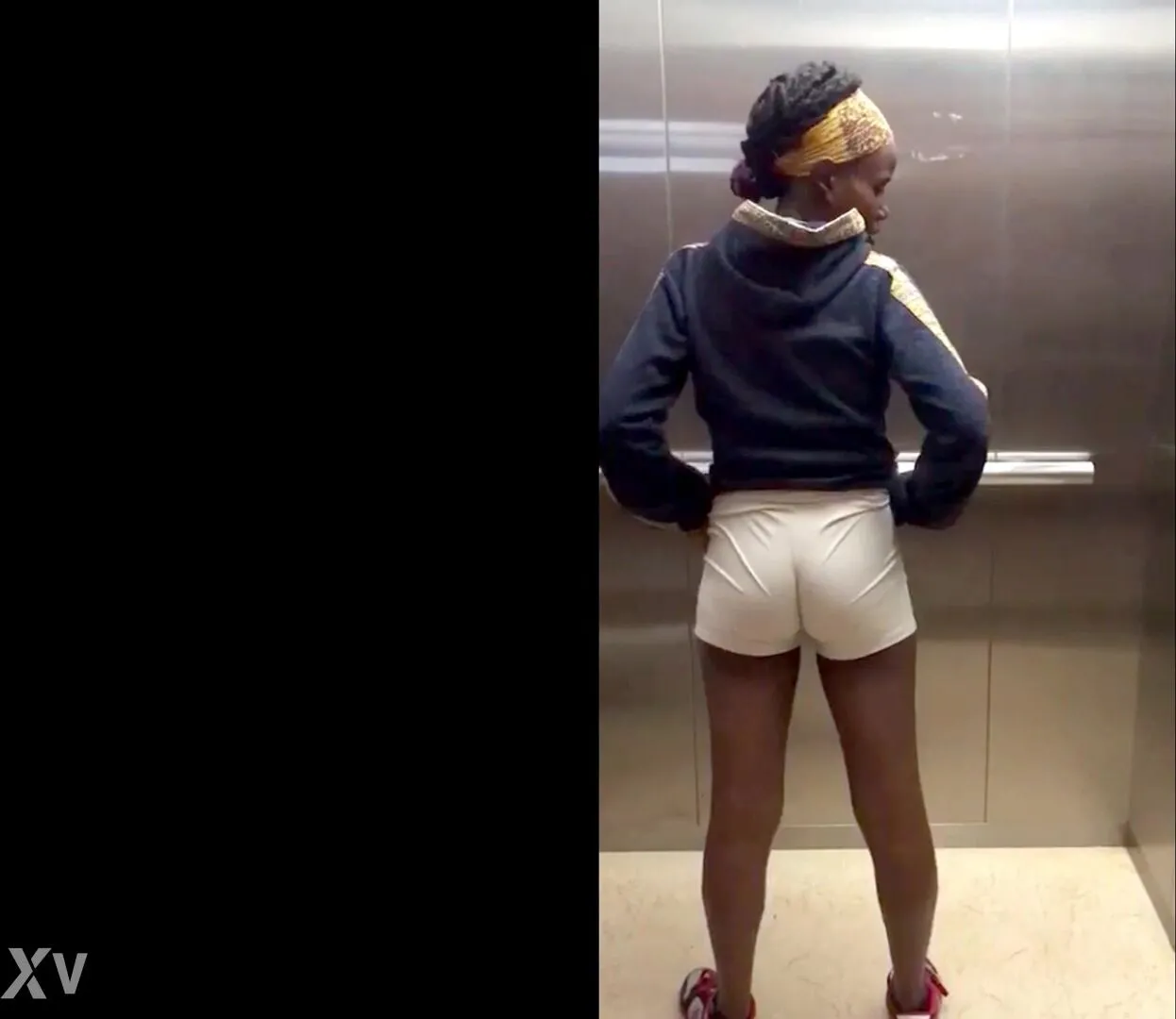 Free My taut little gym shorts in the elevator Porn Video - Ebony 8