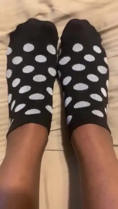 404px x 716px - Free Teen Showing off Cute Socks Porn Video - Ebony 8