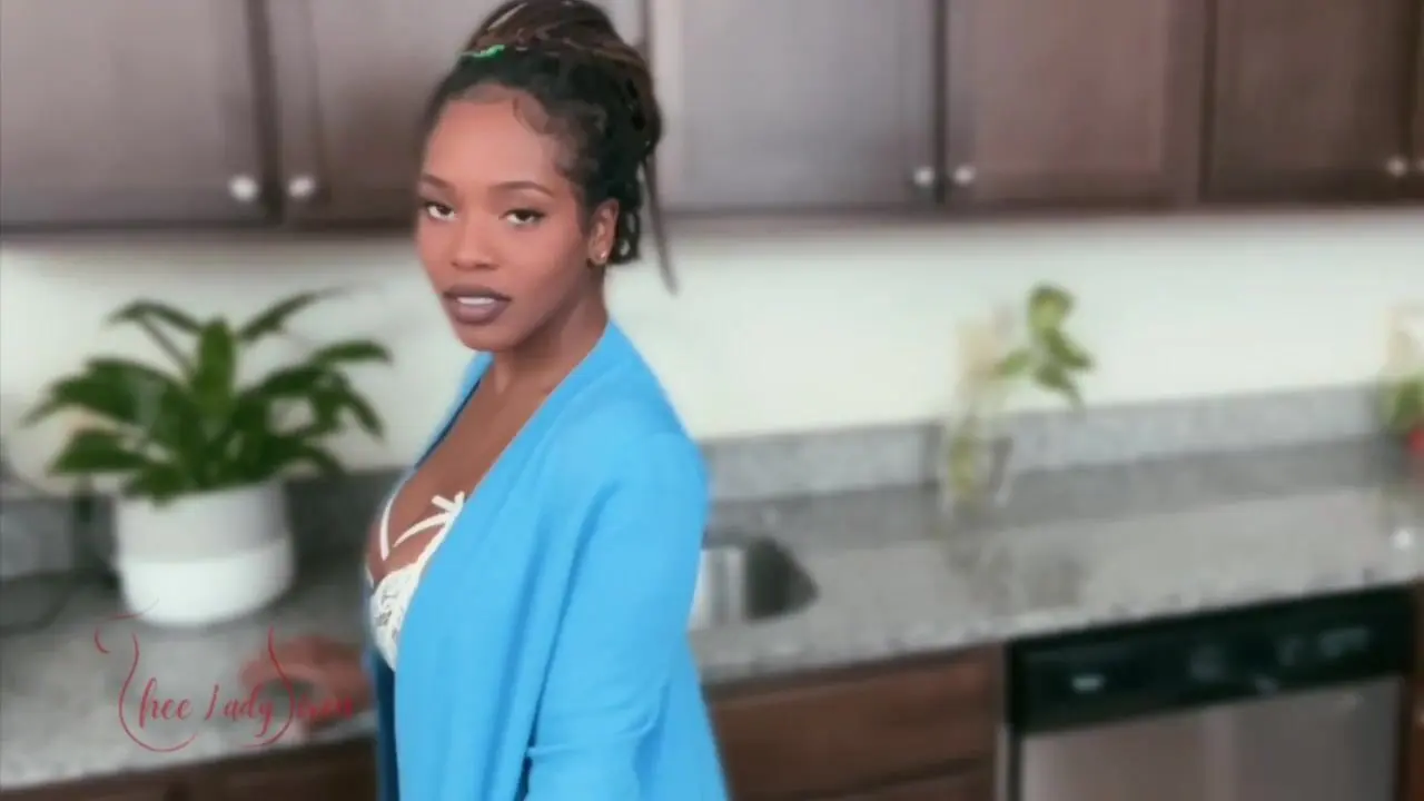 Free Stepmom caught your cum in the kitchen Porn Video - Ebony 8