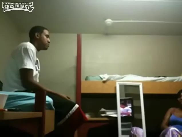 Dorm Voyeur Cam - Free Hidden camera college sex Porn Video - Ebony 8