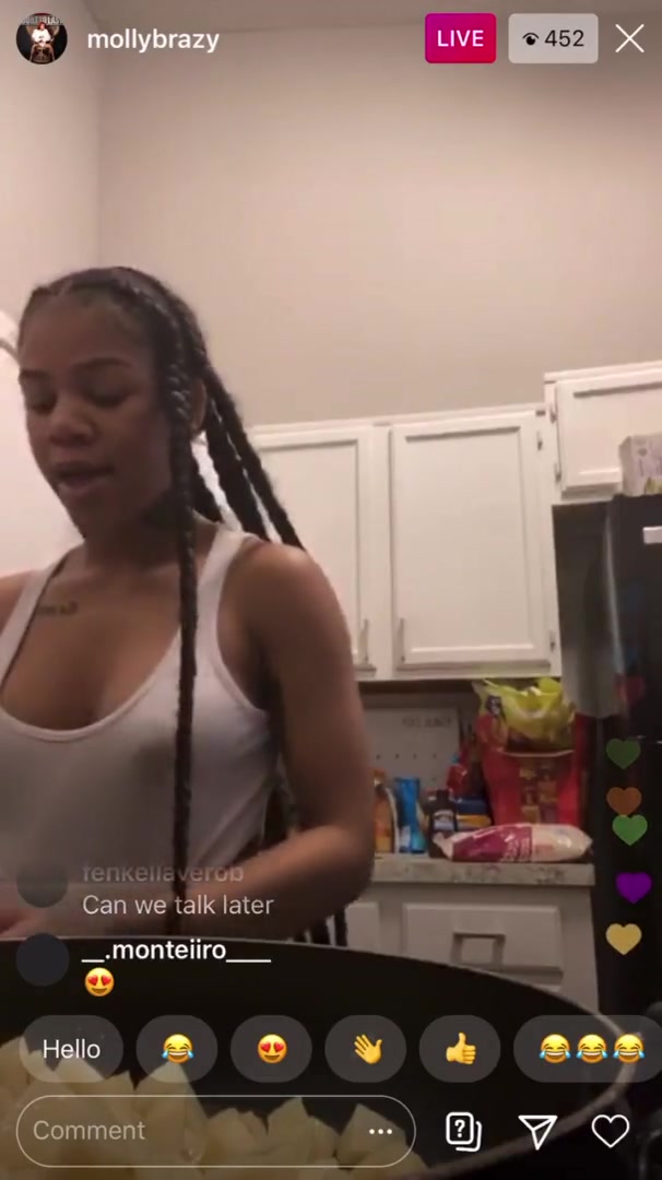 606px x 1080px - Free Molly Brazzy Nipples Hard while Cooking on IG Live! Porn Video - Ebony  8