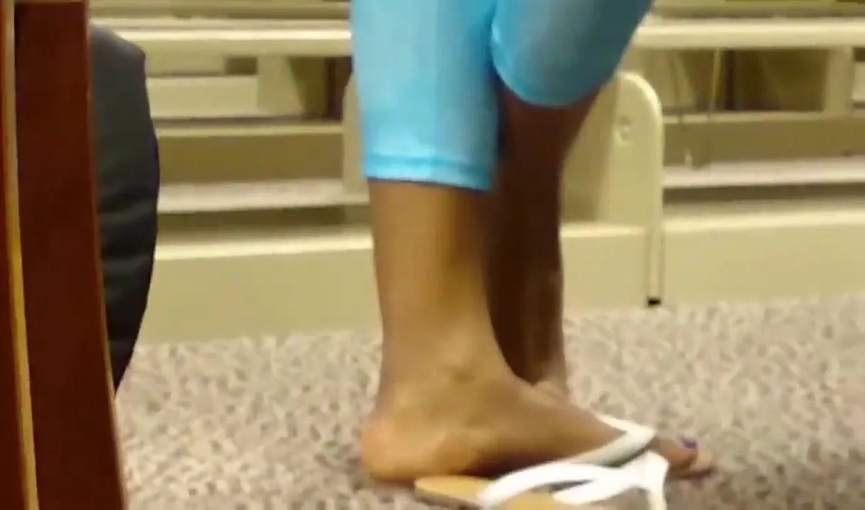 Free Black teen feet in library Porn Video - Ebony 8