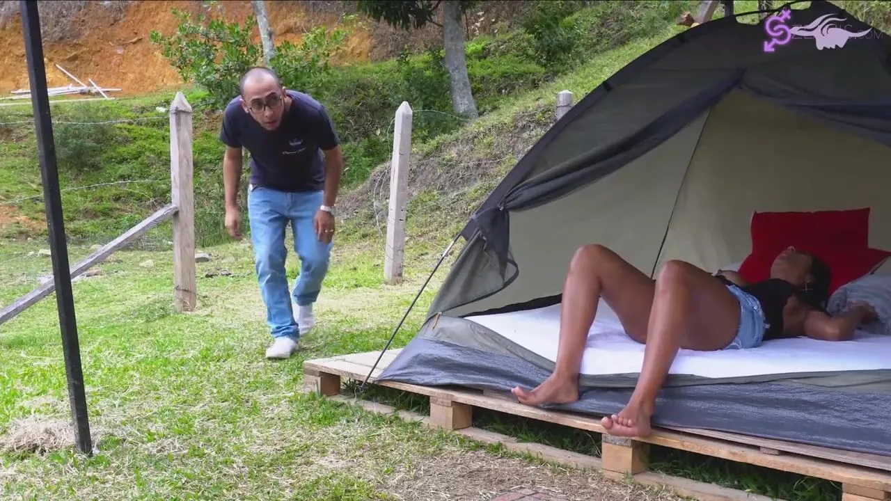 Free Glamping V.I.P sexo al aire libre (soldier biggest wang y Mariana  Martix) Porn Video - Ebony 8